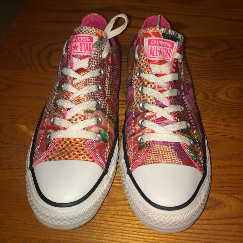 Pink Graphic Converse